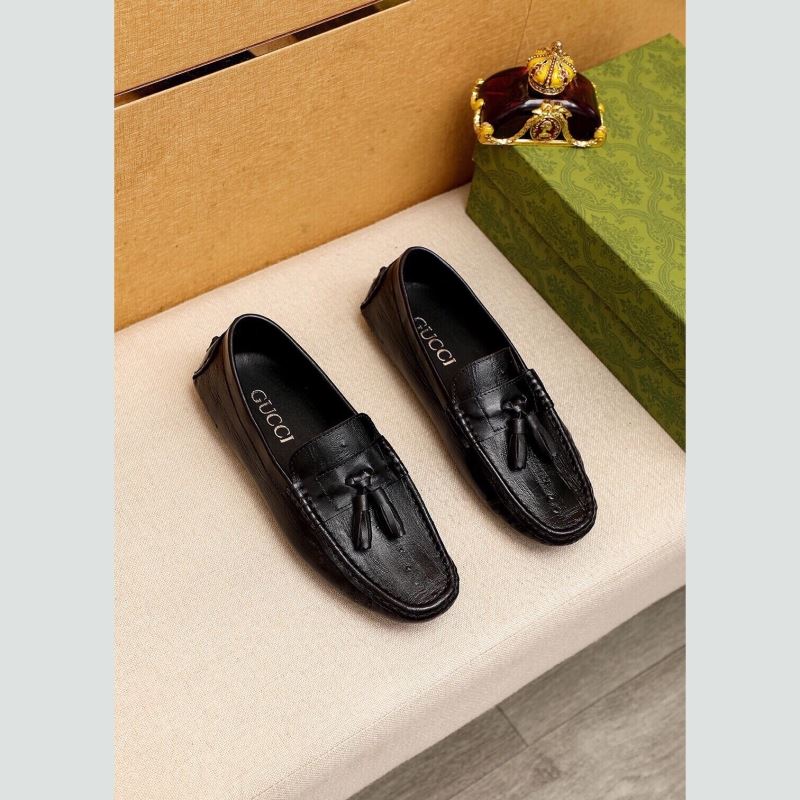 G*u*i leather shoes